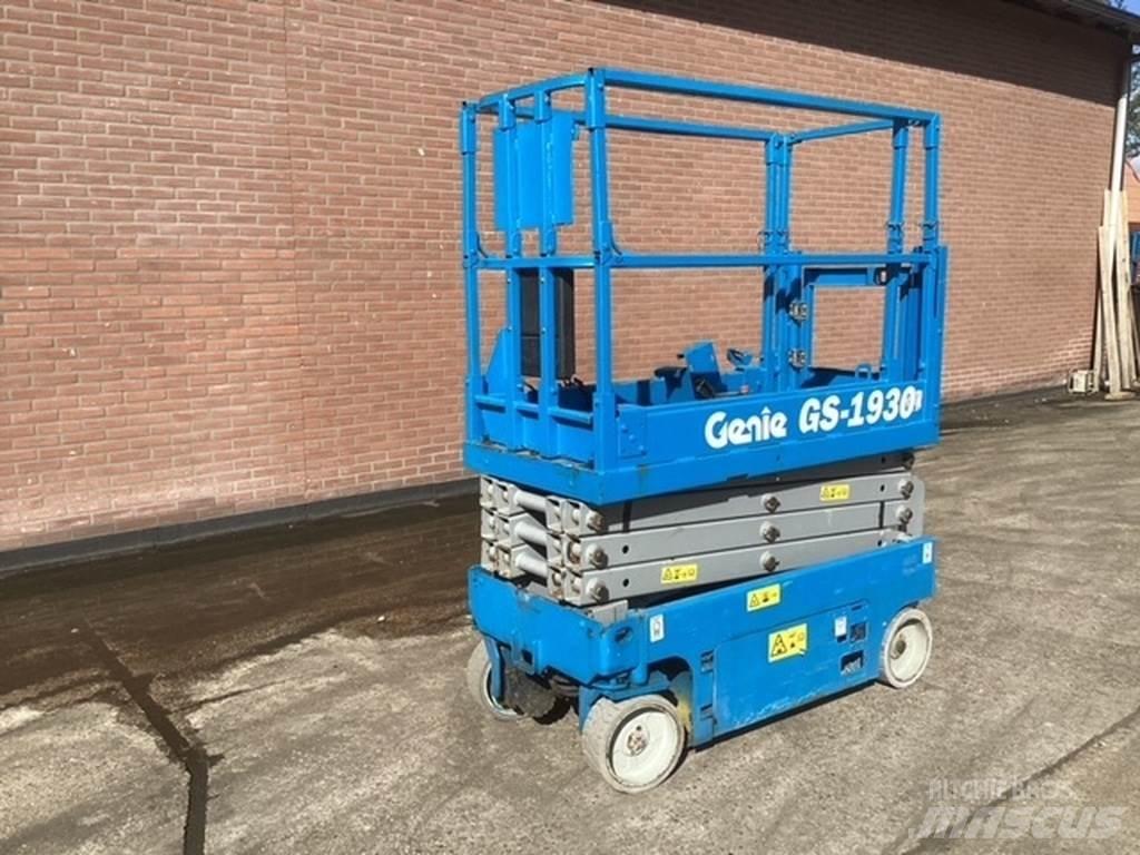 Genie GS1930 Ножничные подъемники