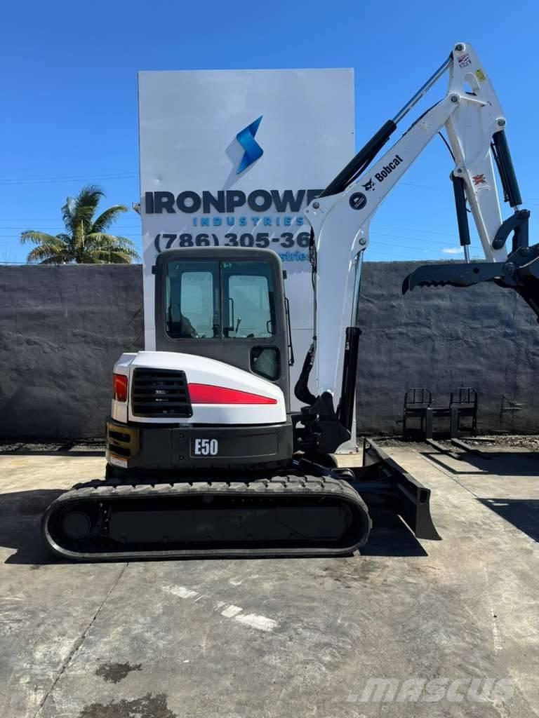Bobcat E 50 Мини-экскаваторы