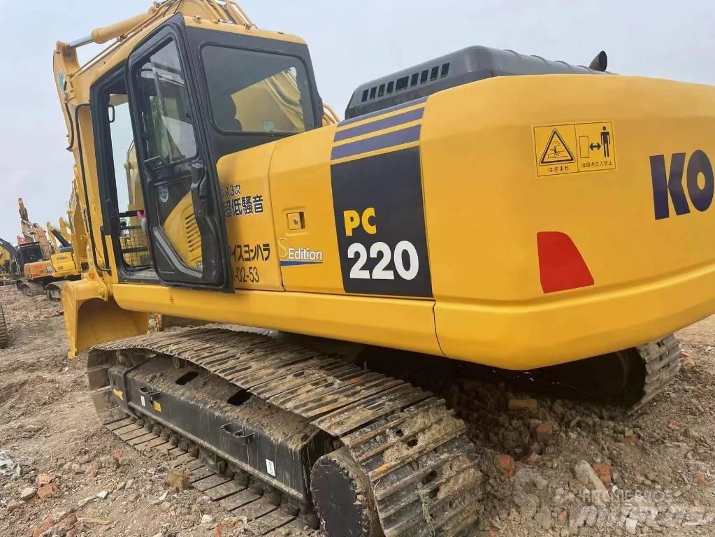 Komatsu pc220-7 Гусеничные экскаваторы