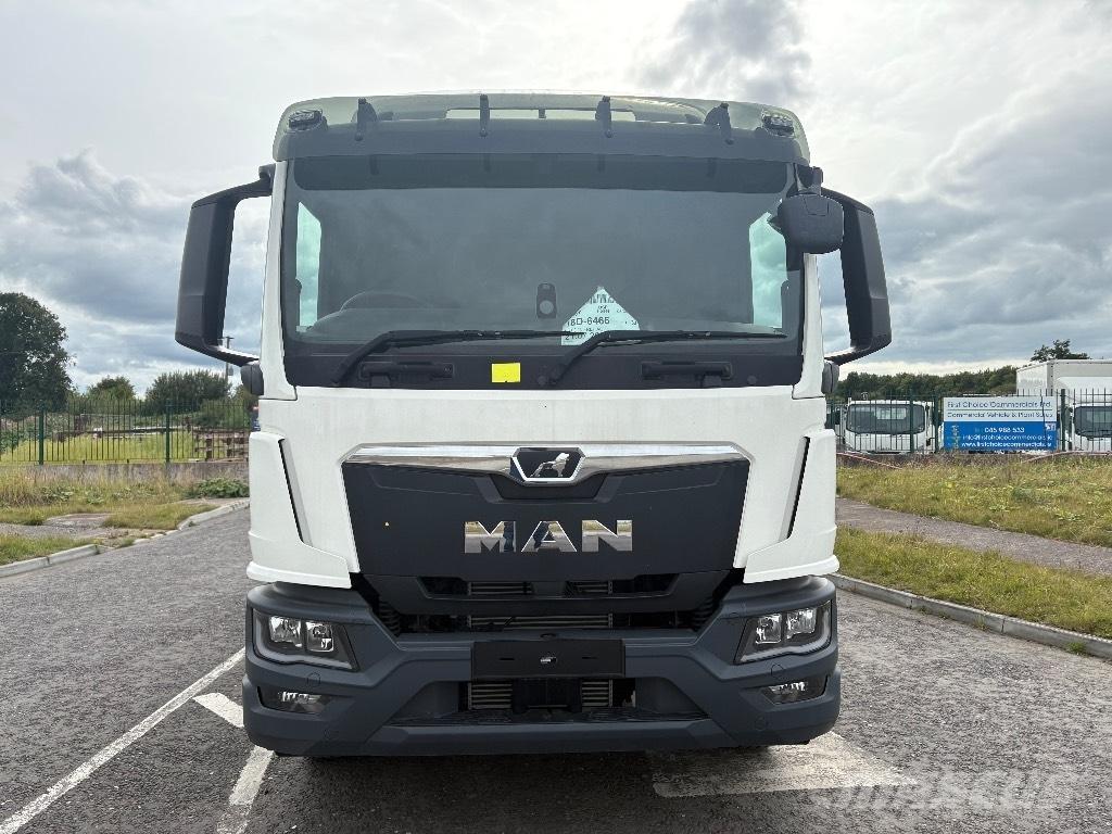 MAN TGM18.250 Грузовики-платформы/боковая разгрузка