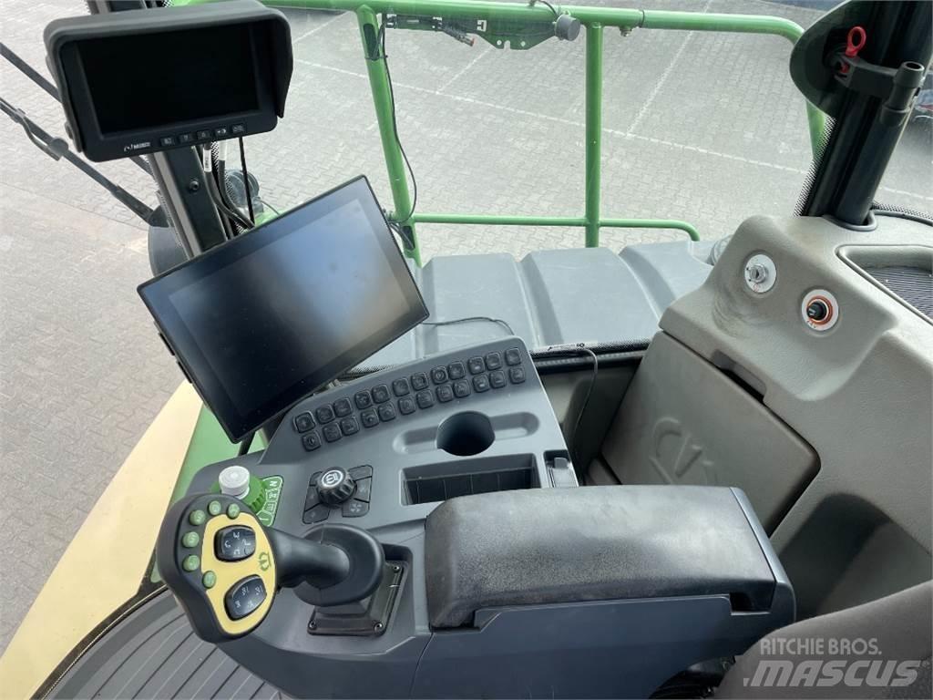 Krone BiG X 780 Прицепные кормоуборочные комбайны