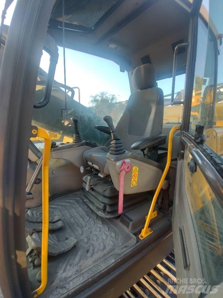 Volvo EC380DL Гусеничные экскаваторы