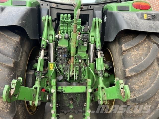 John Deere 6R 215 Трактора