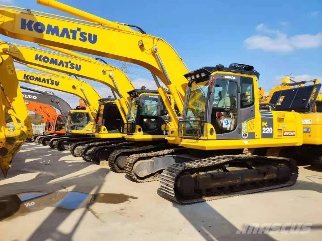 Komatsu 220-8 Гусеничные экскаваторы