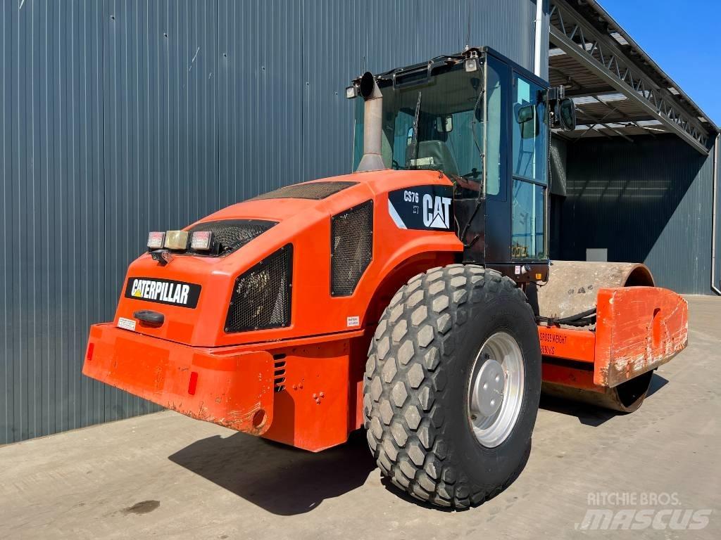 CAT CS76 XT Грунтовые катки