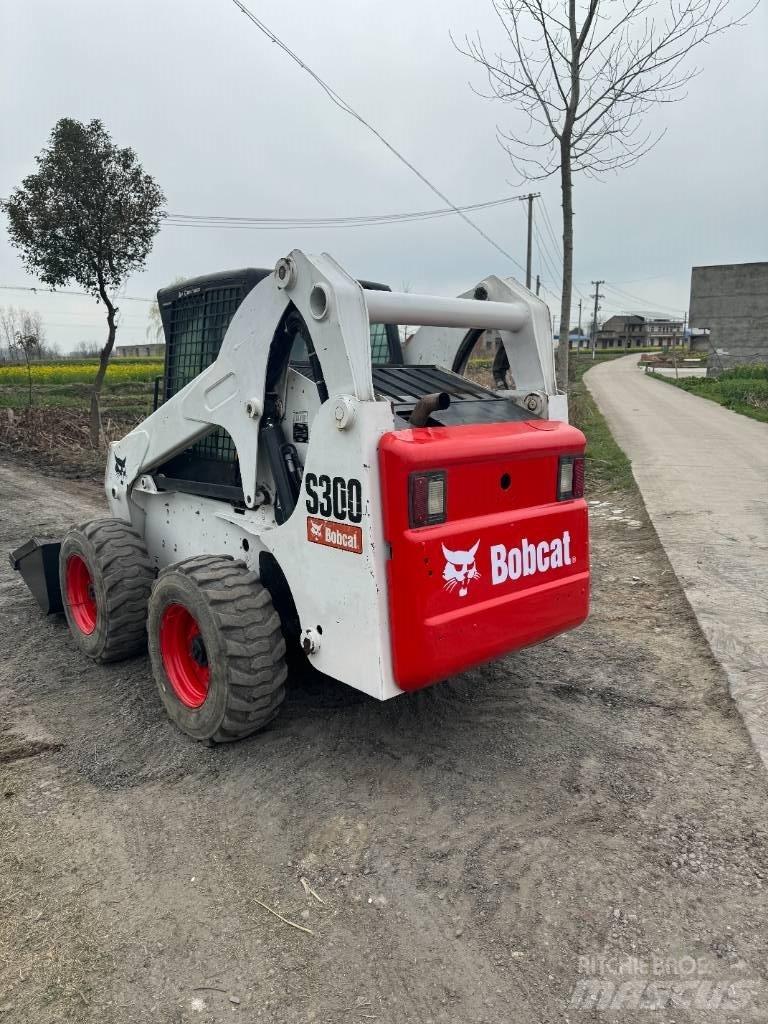 Bobcat S 300 Мини-погрузчики
