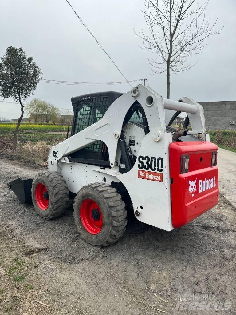 Bobcat S 300 Мини-погрузчики