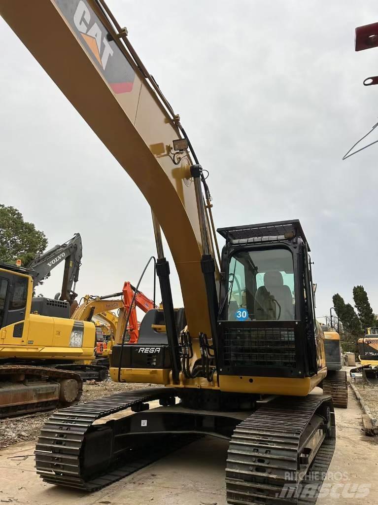 CAT 320 D Гусеничные экскаваторы
