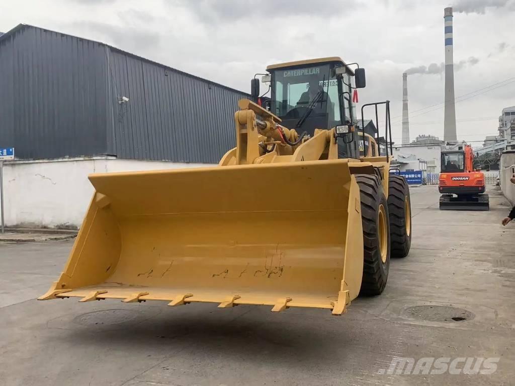 CAT 966H Фронтальные погрузчики
