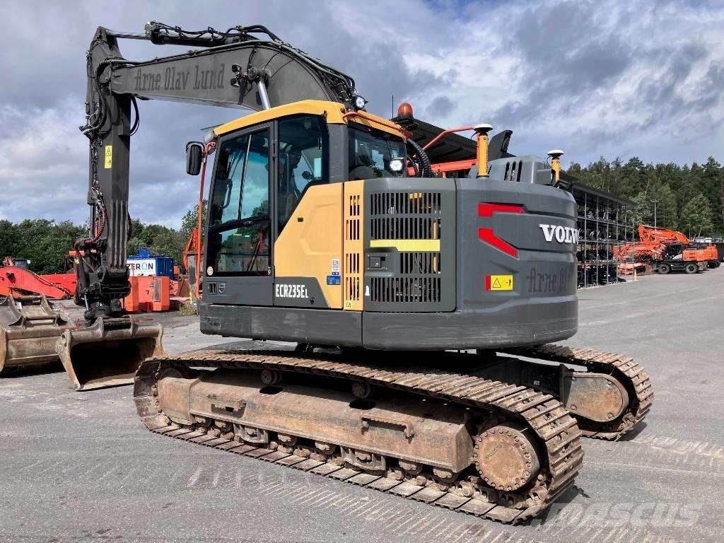 Volvo ECR 235 E Гусеничные экскаваторы