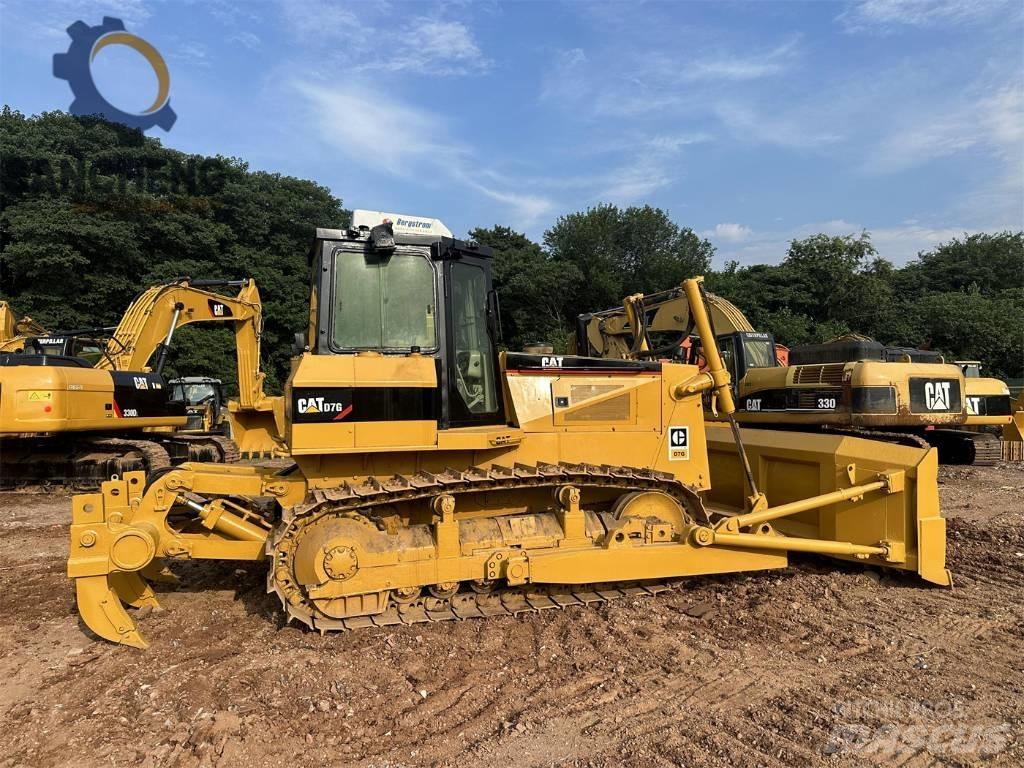 CAT D7G Гусеничные бульдозеры