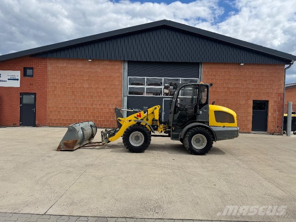 Wacker Neuson WL 44 Фронтальные погрузчики