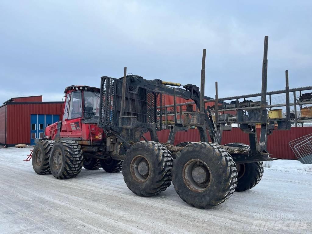 Komatsu 895 Форвардеры