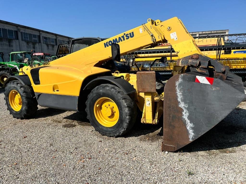 Komatsu WH 713 Телескопические погрузчики