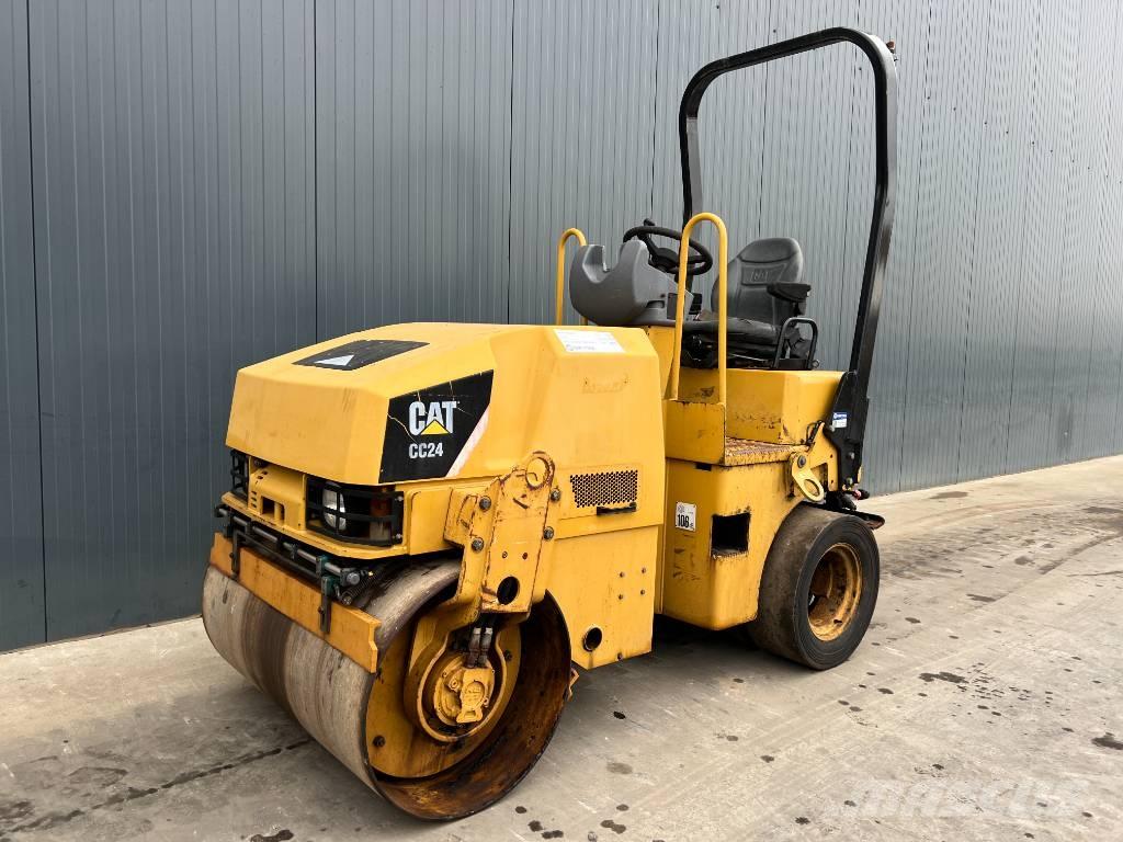 CAT CC24 Комбинированные катки