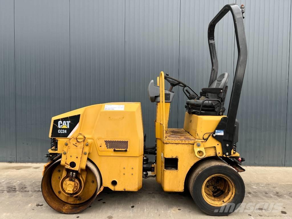 CAT CC24 Комбинированные катки