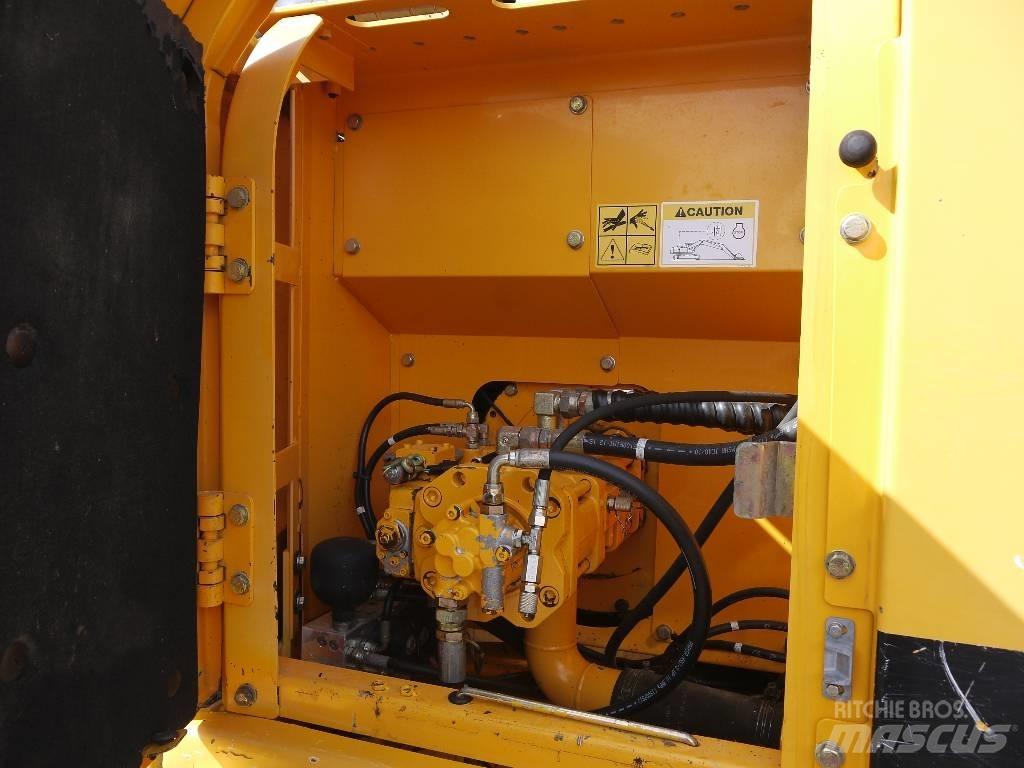 Hyundai R 140 LC-7 Гусеничные экскаваторы