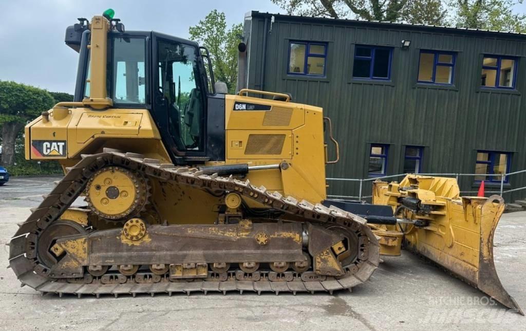 CAT D 6 N LGP Гусеничные бульдозеры