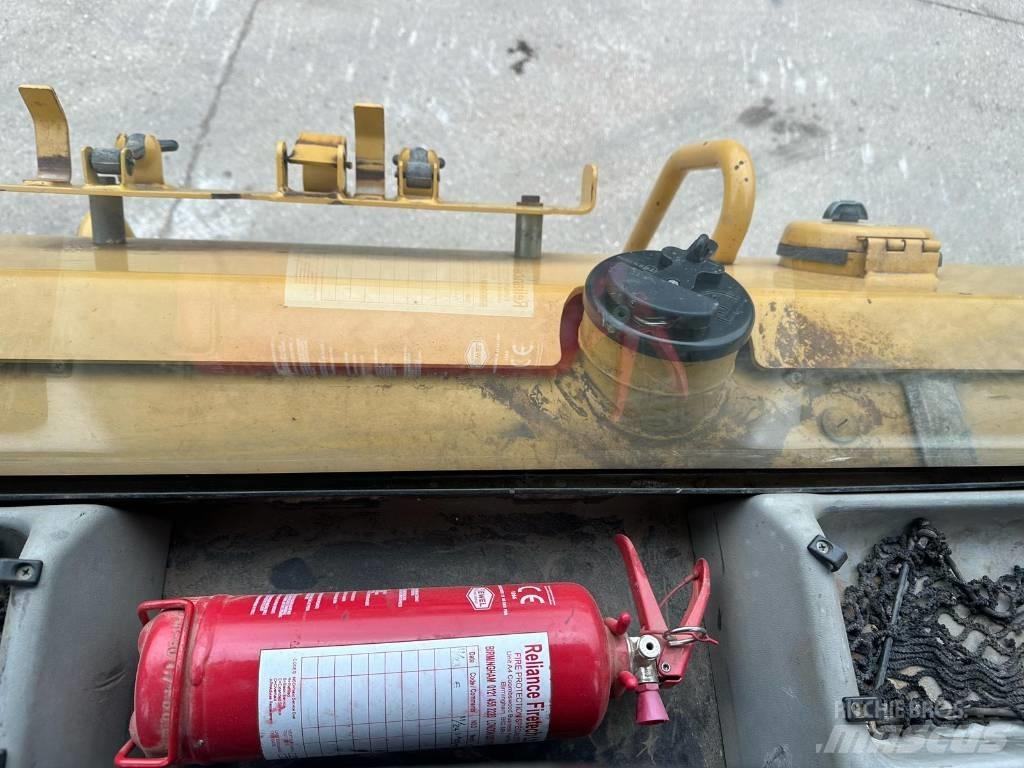 CAT D 6 N LGP Гусеничные бульдозеры