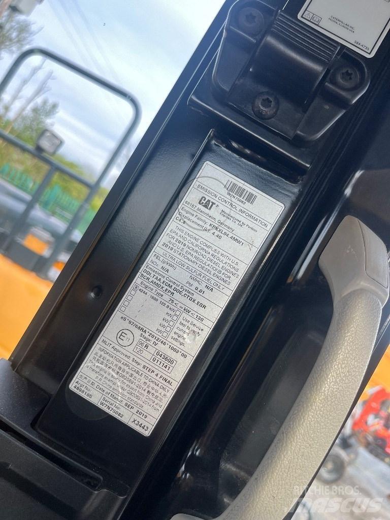 CAT 320 Гусеничные экскаваторы