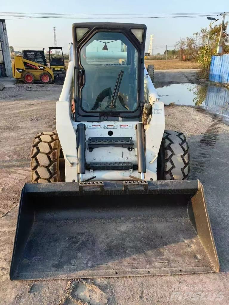 Bobcat S 300 Мини-погрузчики