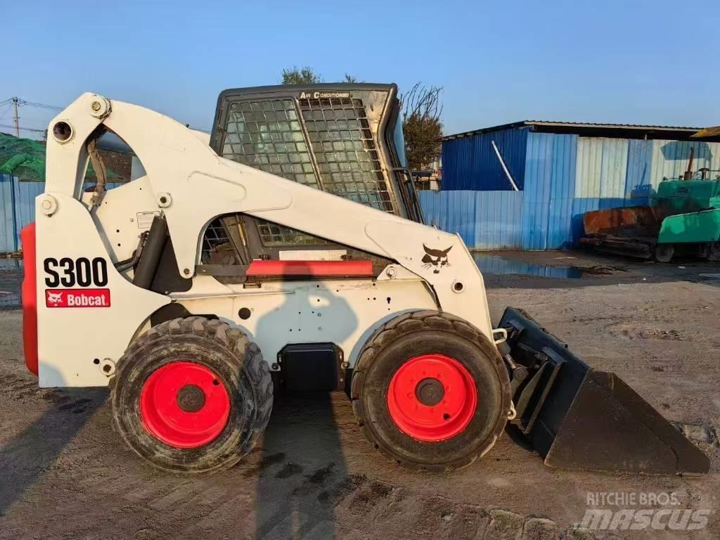 Bobcat S 300 Мини-погрузчики