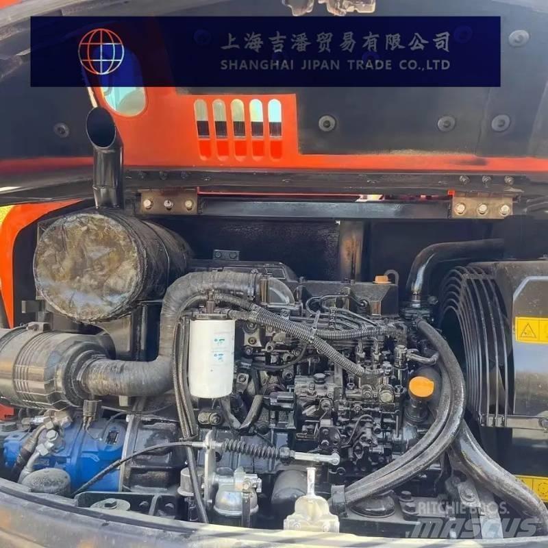 Doosan DX 60 Гусеничные экскаваторы