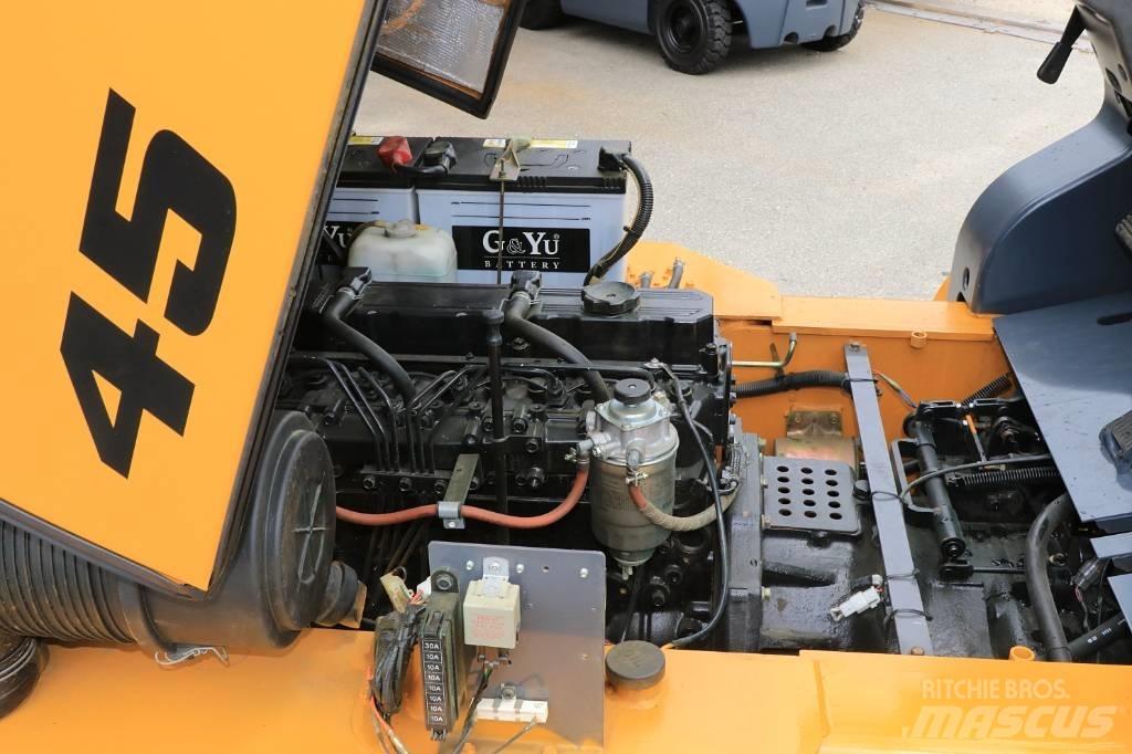 TCM FD45T Дизельные погрузчики