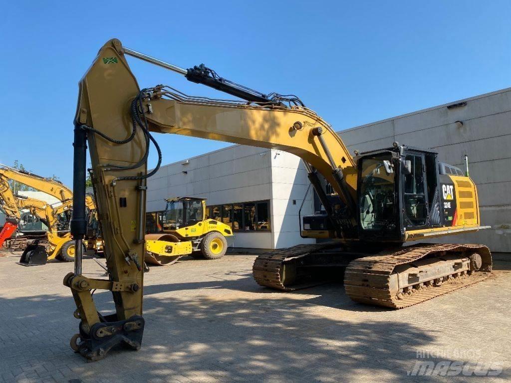 CAT 324E Гусеничные экскаваторы