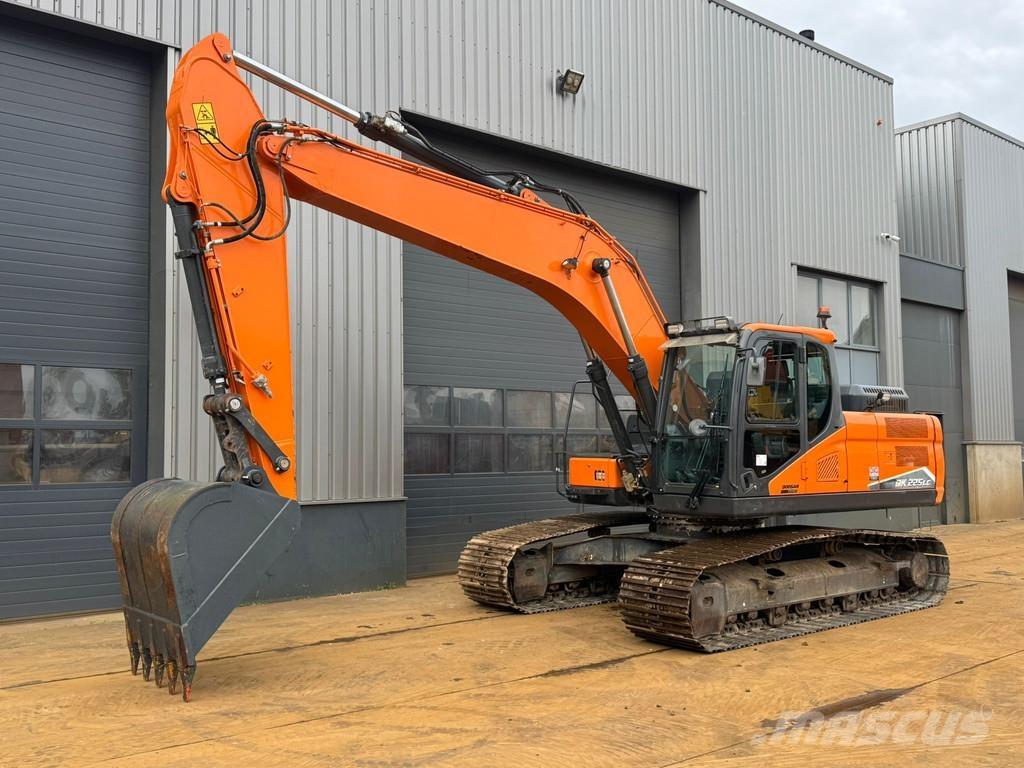 Doosan DX225LC-7 Специальные экскаваторы