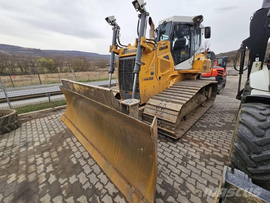Liebherr PR 726 LGP Гусеничные бульдозеры