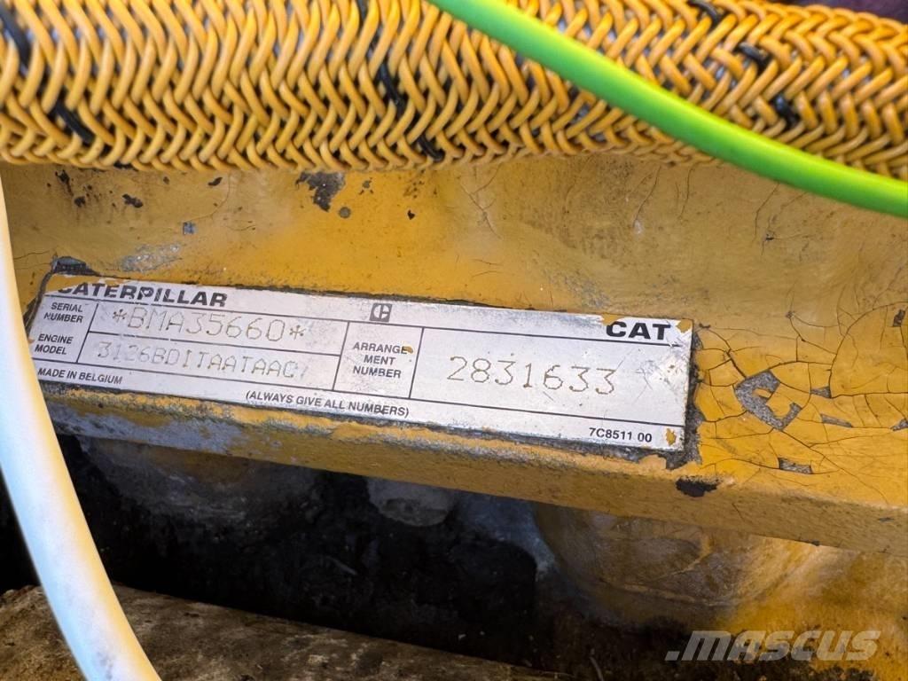 CAT 938 G Фронтальные погрузчики