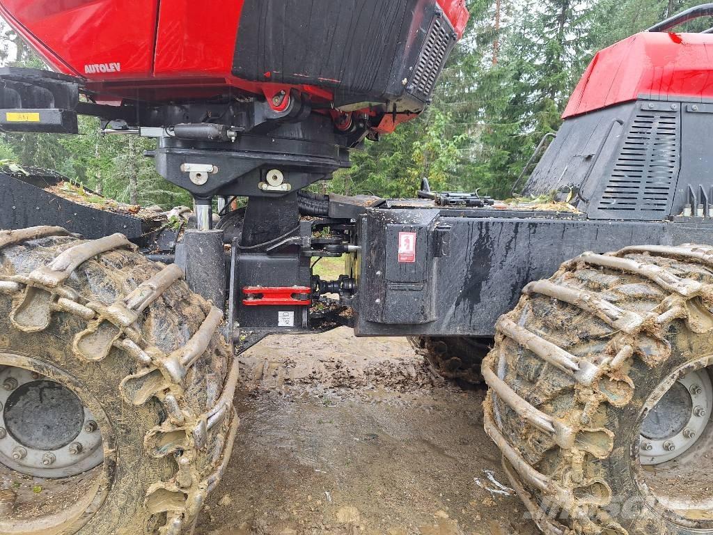 Komatsu 931XC Харвестеры