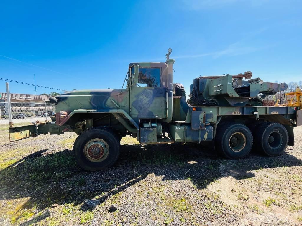 AM General M936 Грузовые эвакуаторы