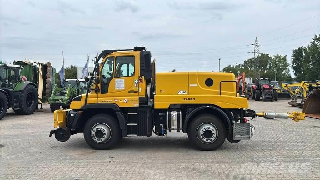 Unimog U423 Шасси с кабиной