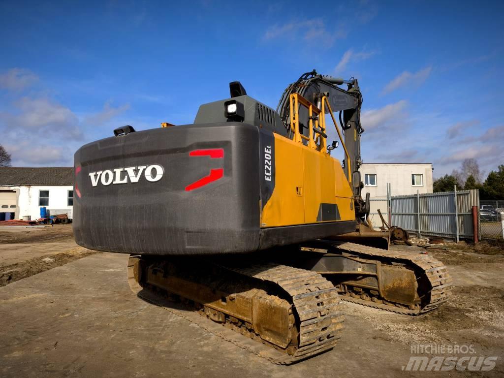 Volvo EC220EL Гусеничные экскаваторы
