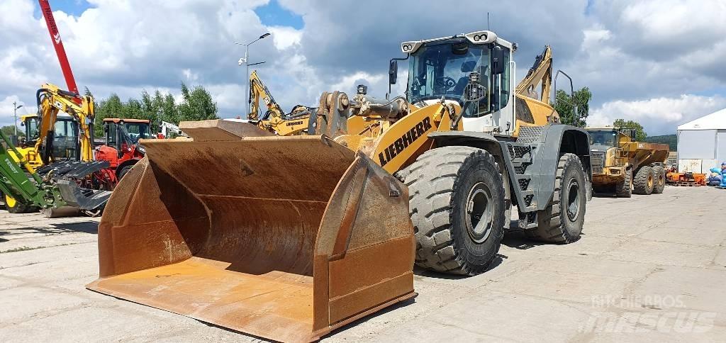 Liebherr L 586 Фронтальные погрузчики