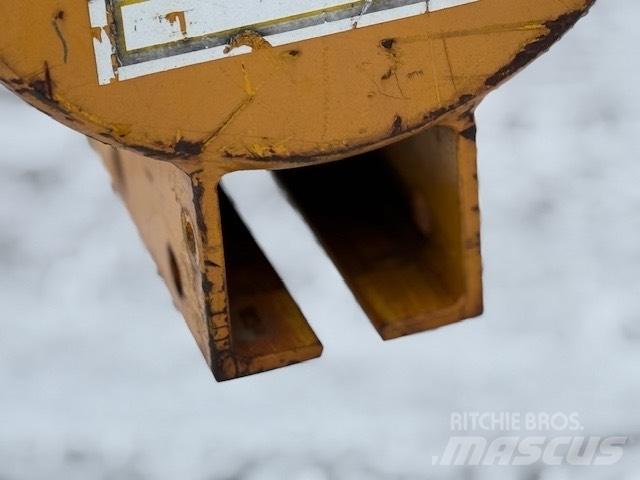 Bauer trawers Комплектующие и запасные части для бурильных установок