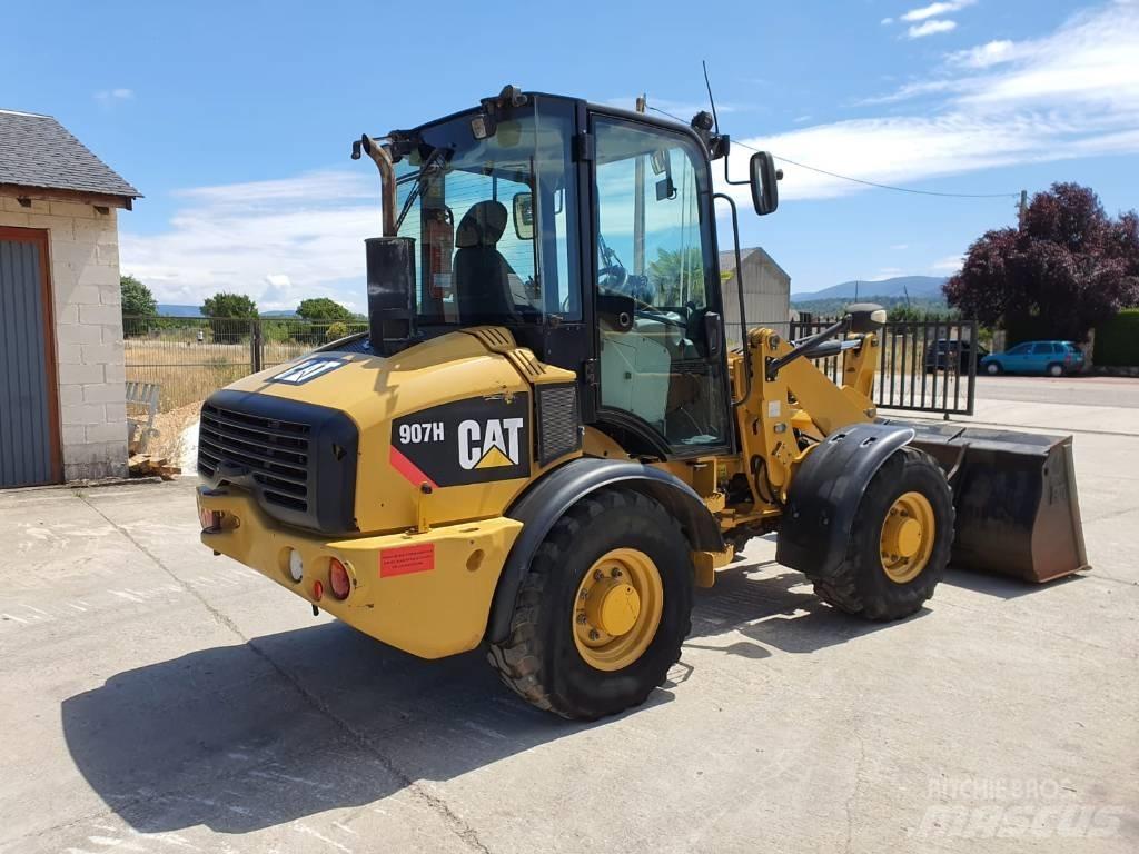 CAT 907 H Фронтальные погрузчики