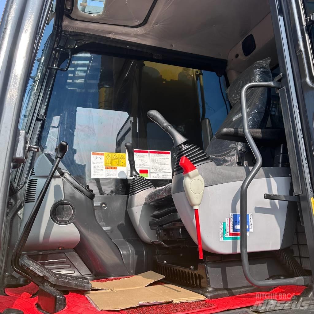 Komatsu PC 200-8 Гусеничные экскаваторы