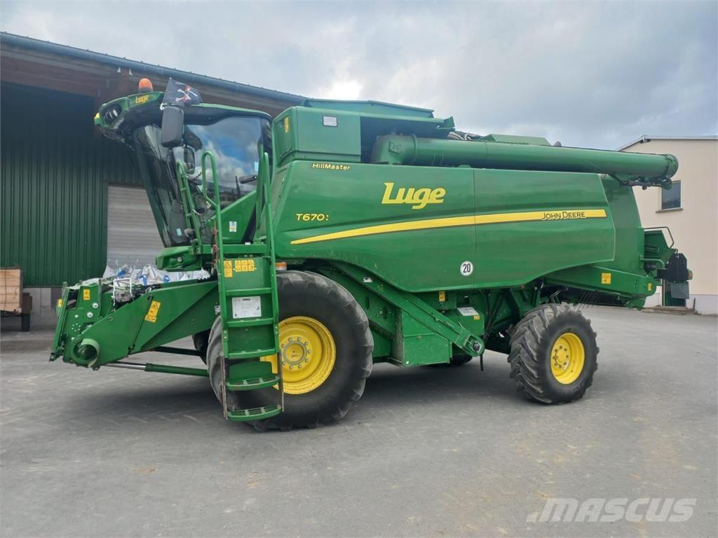 John Deere T670 HM Зерноуборочные комбайны