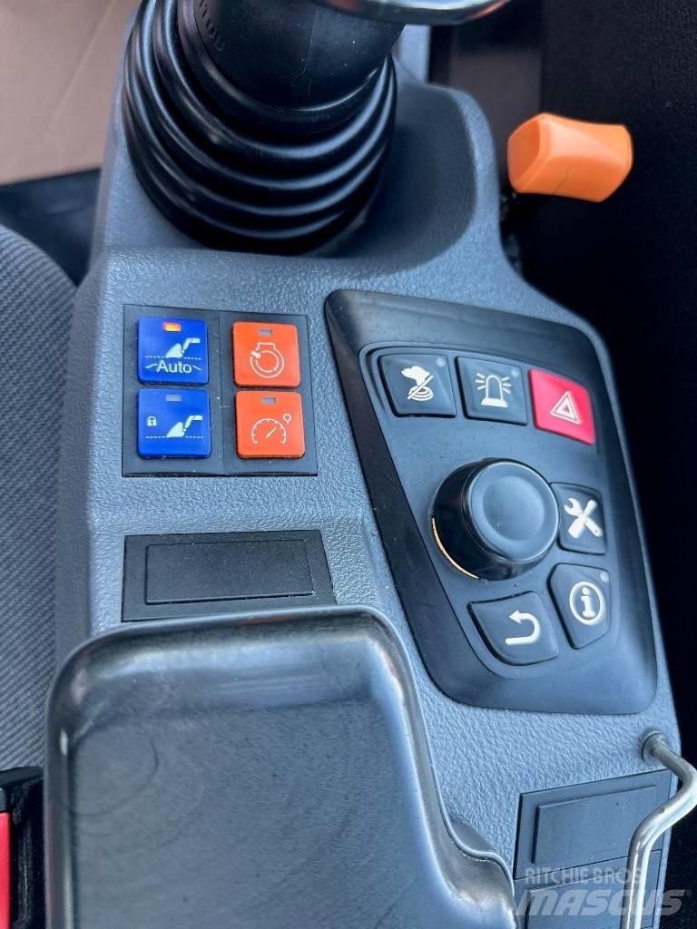 Manitou MLT737-130PS+ Сельскохозяйственные телескопические погрузчики