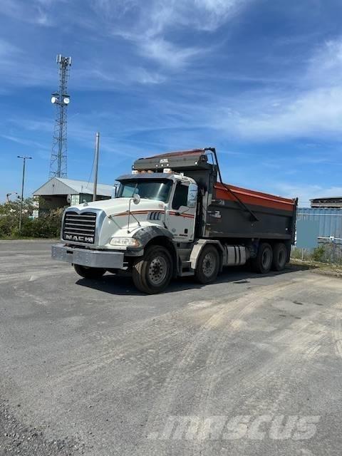 Mack GU813 Грузовики-Самосвалы