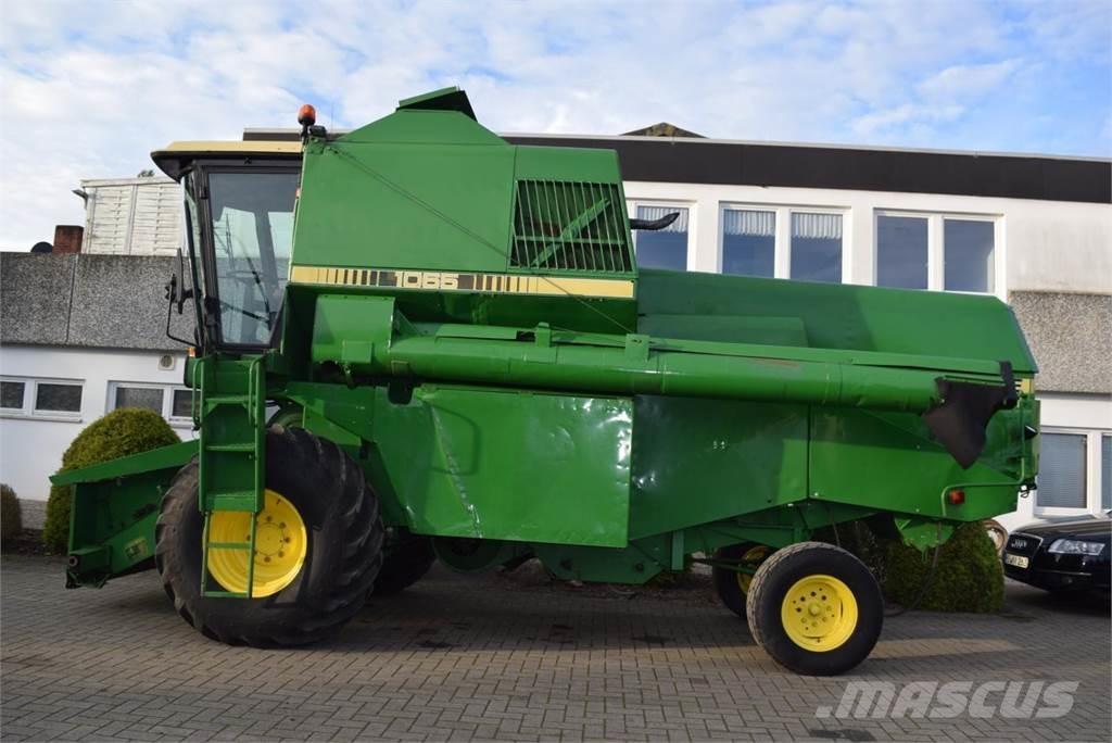 John Deere 1065 Зерноуборочные комбайны