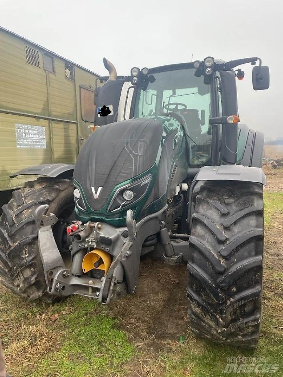 Valtra T 174 E Трактора