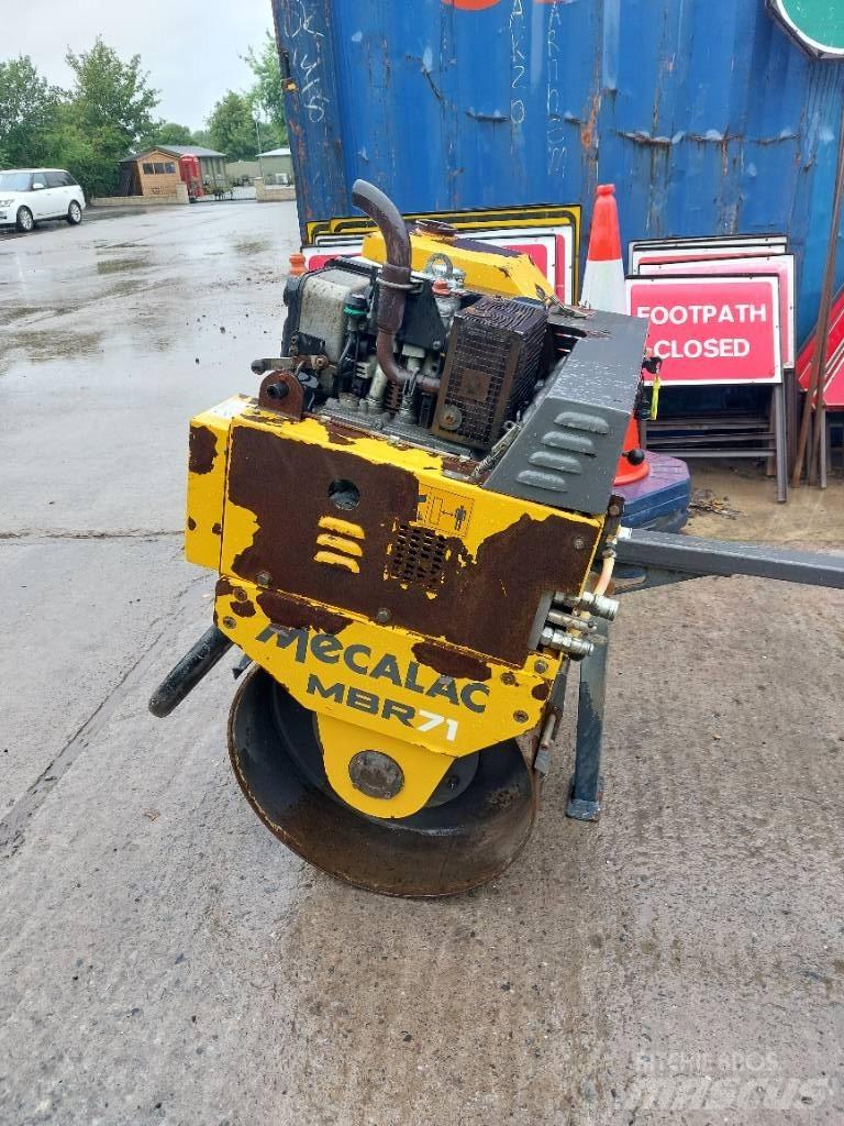 Mecalac MBR71 Грунтовые катки