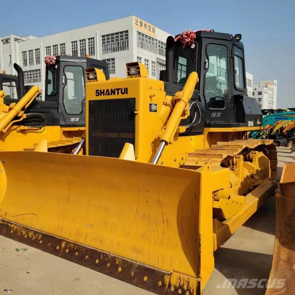 Shantui SD 16 Гусеничные бульдозеры