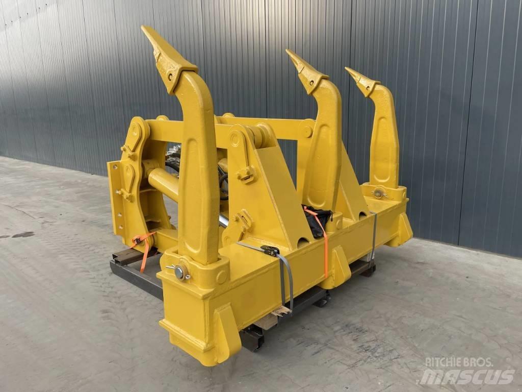 Komatsu D85 Навесные рыхлители