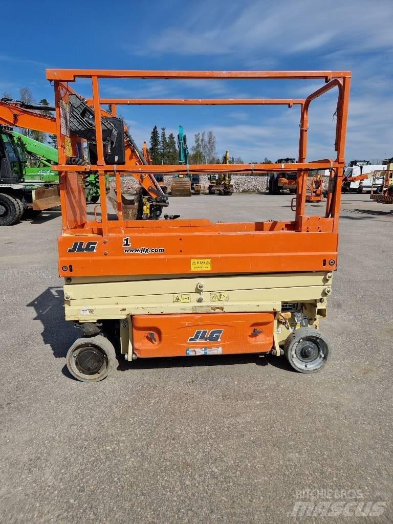JLG ES 1932 Ножничные подъемники