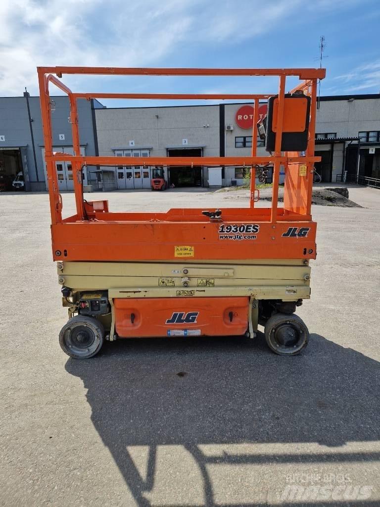 JLG ES 1932 Ножничные подъемники